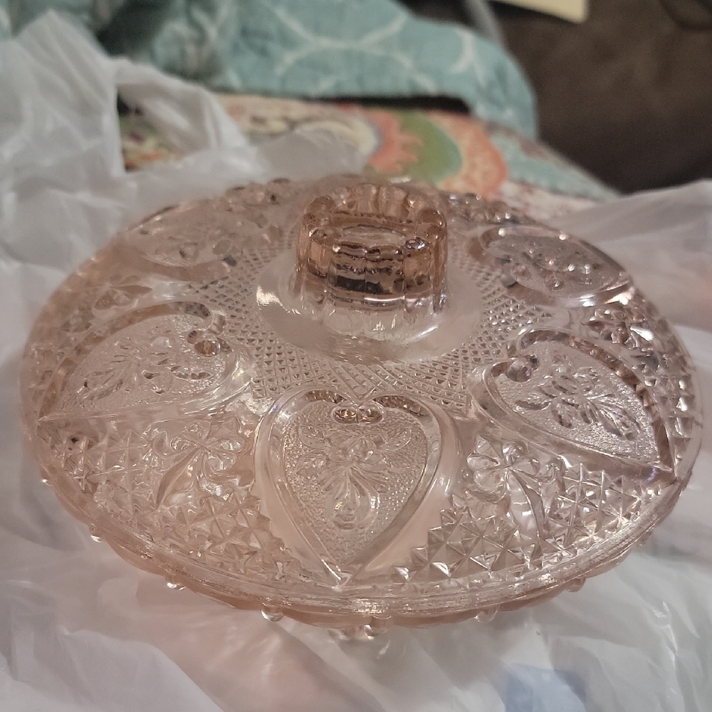 Charming Pink Glass Heart Trinket Box